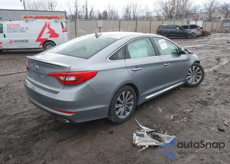 2016 Hyundai Sonata Sport z USA, uszkodzony, nr VIN 5NPE34AF5GH423127